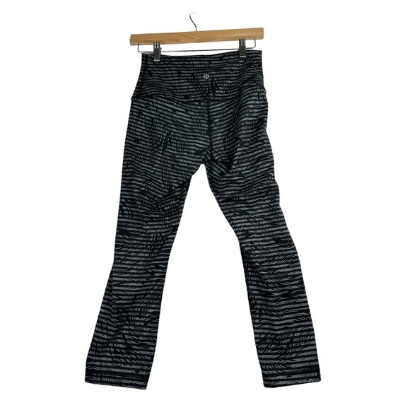 Lululemon Wunder Under Full-On Luon‎ Roll Down Pants size 6 Black/Grey - Picture 3 of 6